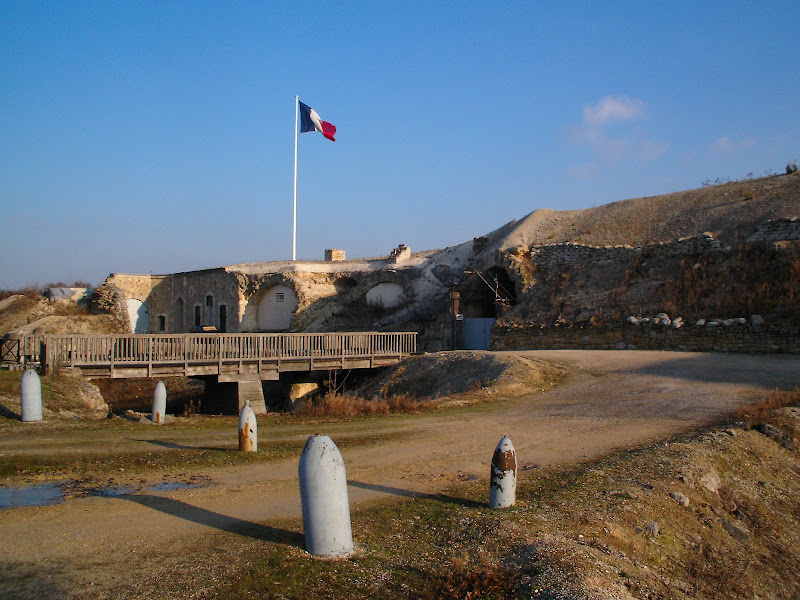 http://lh5.ggpht.com/Davidlaurenge/SBLT5XdZx0I/AAAAAAAAAv4/I6os5kfSAZs/s800/DCFC0018.JPG"
